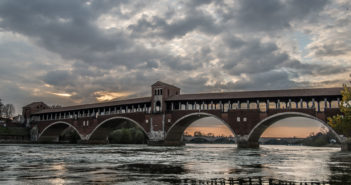 Fotoservizio. Pavia, la città delle ‘cento torri’ bagnata dal Ticino