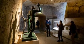 A Matera ‘La persistenza degli Opposti’: tra i sassi duecento opere di Salvador Dalí