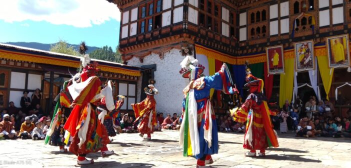Nel Paese della Feste religiose: il Bhutan e l’arte buddhista tra città e monasteri